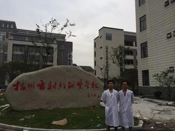 開學倒計時，學校除甲醛讓熊孩子們元氣滿滿迎接新學期！